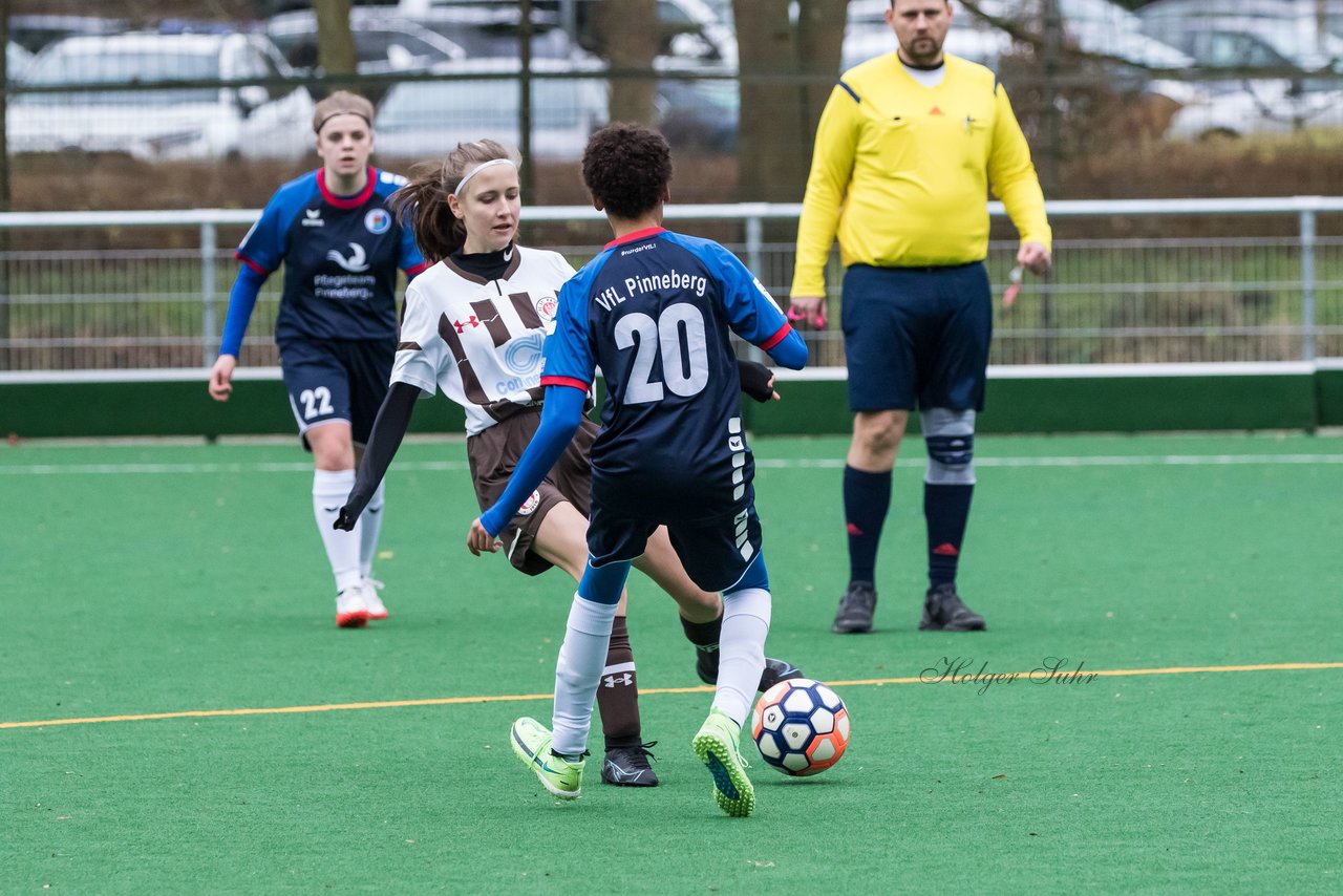 Bild 299 - wBJ VfL Pinneberg - St. Pauli : Ergebnis: 7:0 (Abbruch)